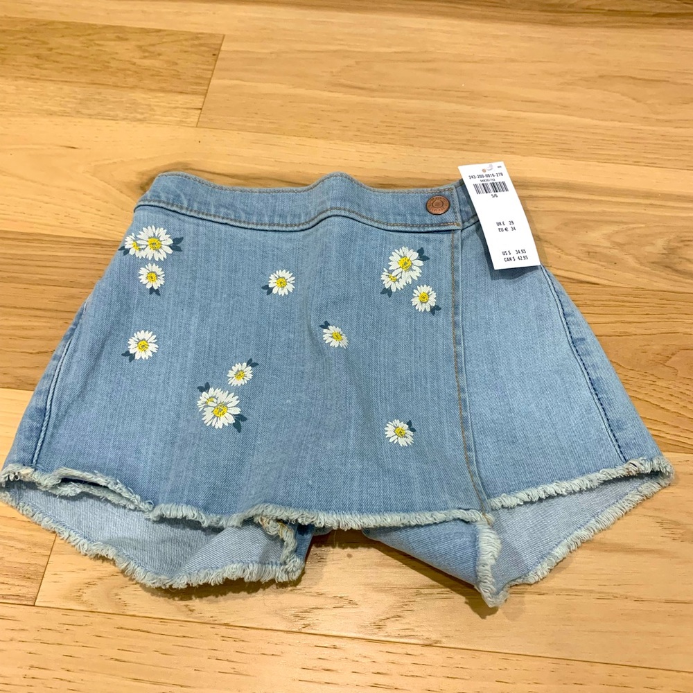 Abercrombie Kids Skort NWT 5/6